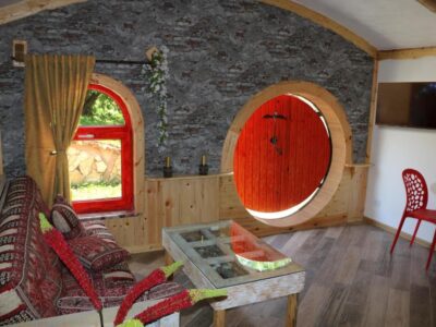 Կոդ–DJ58 Հյուրանոցի քոթեջ