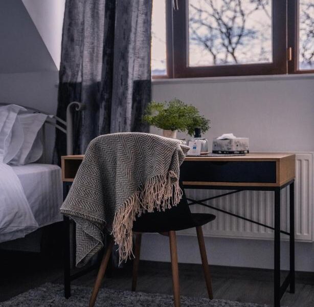 Կոդ–DJ47 Հյուրանոցի սենյակ