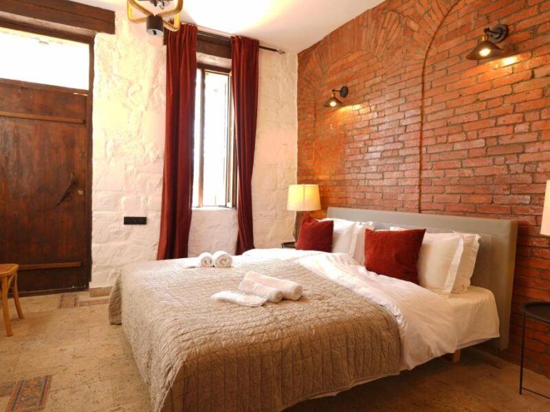 Կոդ–DJ70 Հյուրանոցի սենյակ