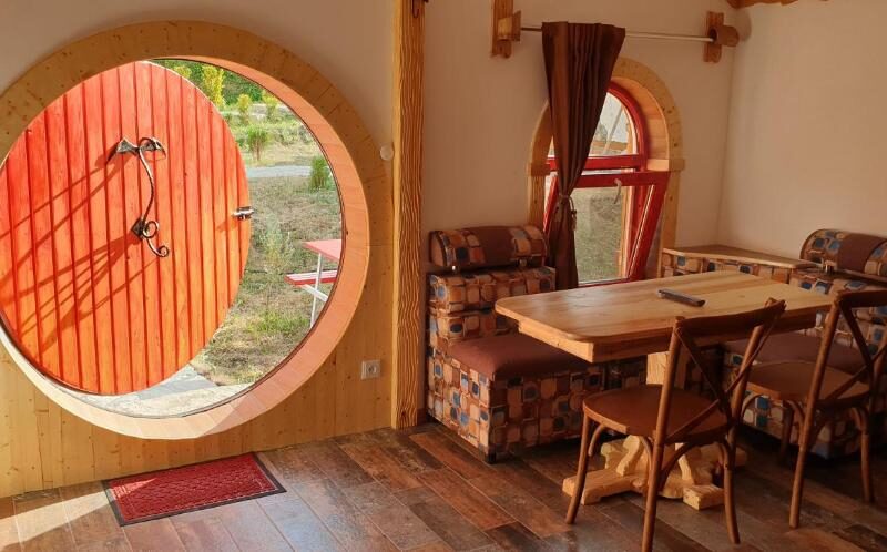 Կոդ–DJ60 Հյուրանոցի քոթեջ