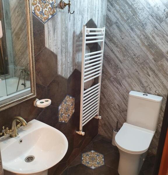 Կոդ–DJ57 Հյուրանոցի քոթեջ