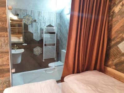 Կոդ–DJ57 Հյուրանոցի քոթեջ