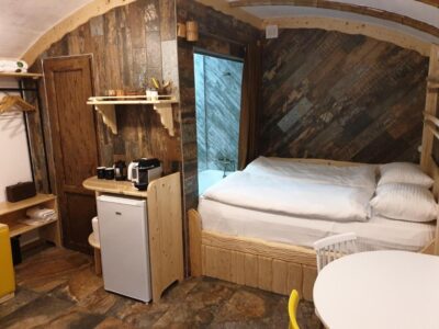 Կոդ–DJ57 Հյուրանոցի քոթեջ