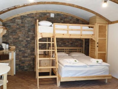 Կոդ–DJ58 Հյուրանոցի քոթեջ