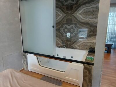 Կոդ–DJ53 Հյուրանոցի սենյակ