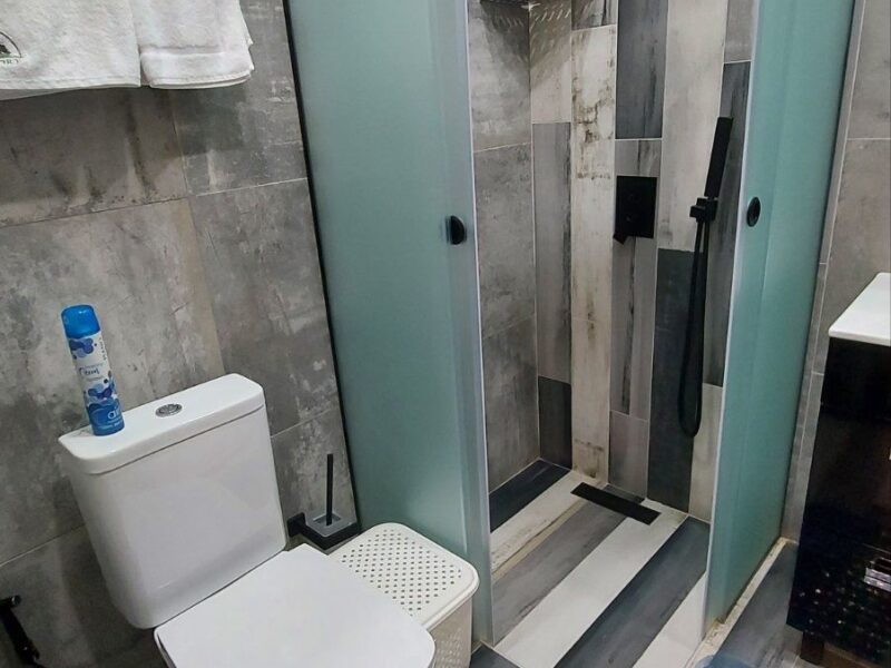 Կոդ–DJ51 Հյուրանոցի սենյակ