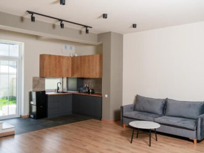 Kod–DJ44 Հյուրանոցի քոթեջ