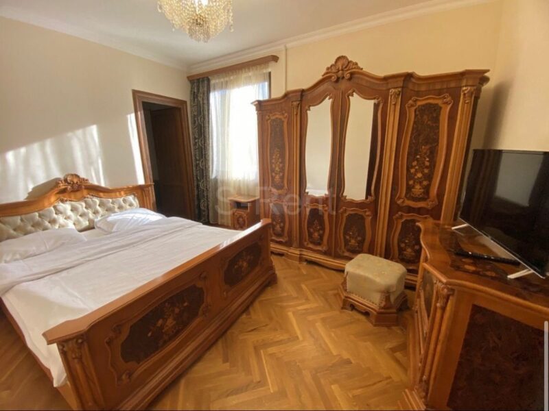 Կոդ–DJ64 Առանձնատուն