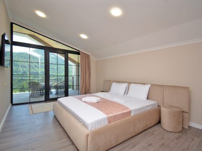 Կոդ–DJ72 Առանձնատուն