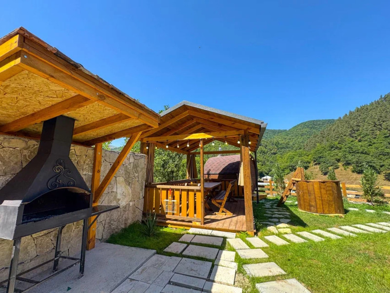 Կոդ–DJ75 Առանձնատներ