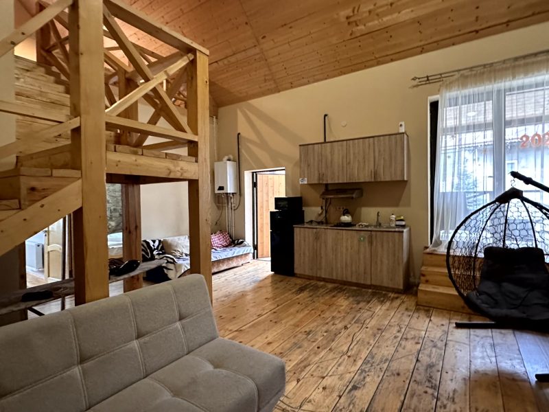 Կոդ–DJ71 Առանձնատուն