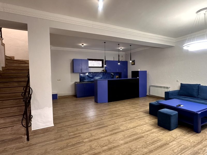 Կոդ–DJ27 Առանձնատուն