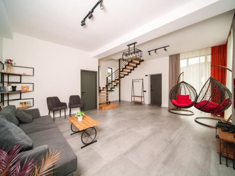 Կոդ–DJ83 Առանձնատուն