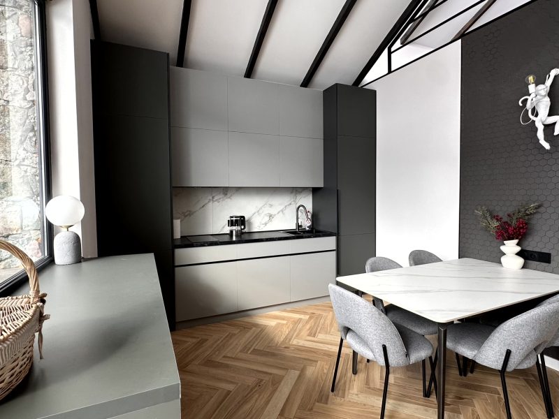 Կոդ–DJ81 Առանձնատուն