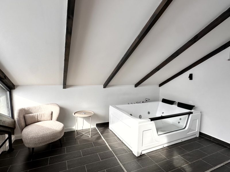 Կոդ–DJ79 Առանձնատուն