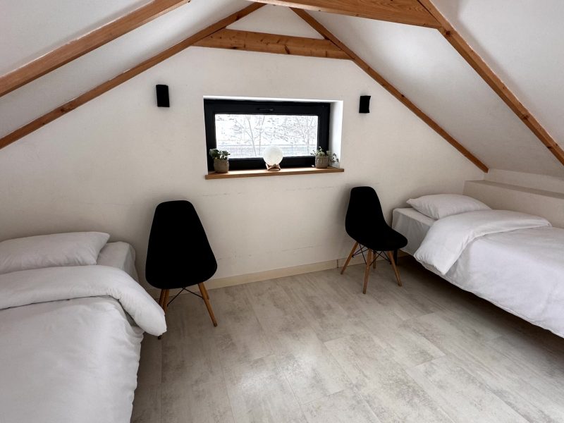 Կոդ–DJ77 Քոթեջ