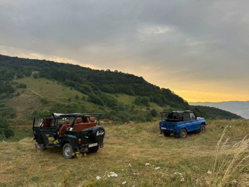 Կոդ–DG8 Off-road տուր դեպի Դիմաց սար