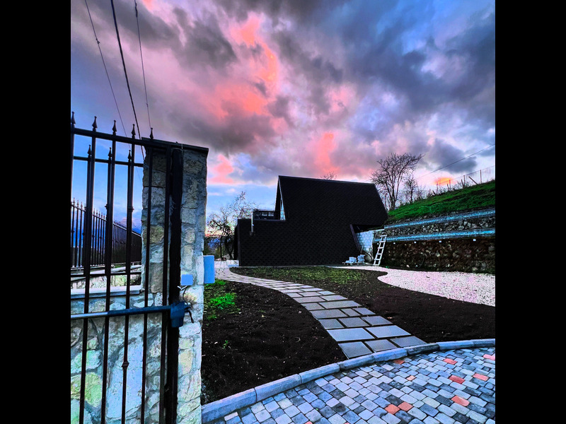 Կոդ–DJ92 Առանձնատուն