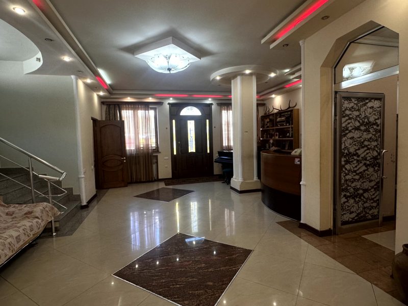 Կոդ–DJ82 Առանձնատուն