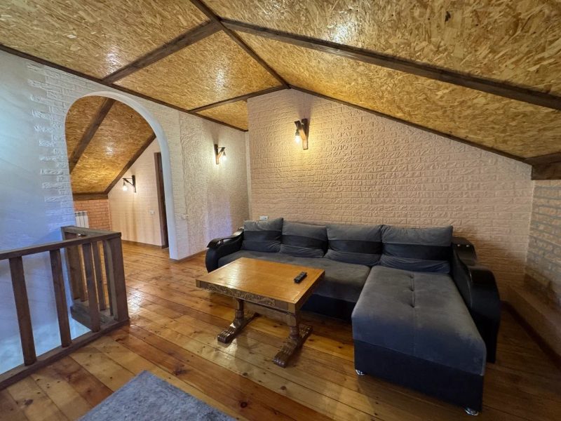 Կոդ–DJ95 Առանձնատուն