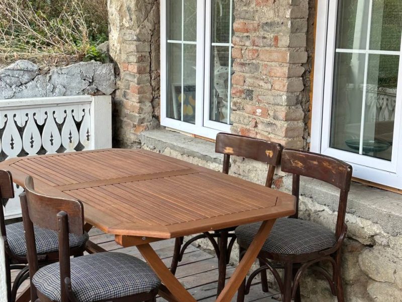 DJ96 Առանձնատուն