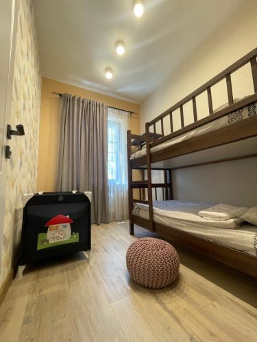 103c3603-a421-4878-b449-7194fe53088c