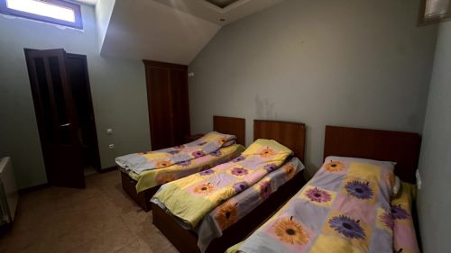 DJ82 ննջարան 6