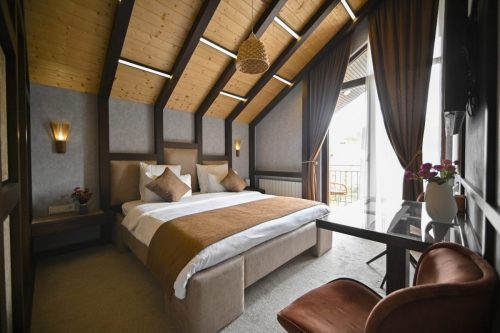 DJC1 ննջարան 9 մանսարդ